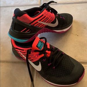 Nike’s for @law51978